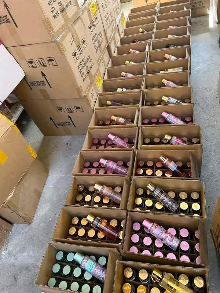 WhatsApp-Image-2024-12-19-at-03.16.24.jpeg Cosmetic Liquidation Pallet - Image 1